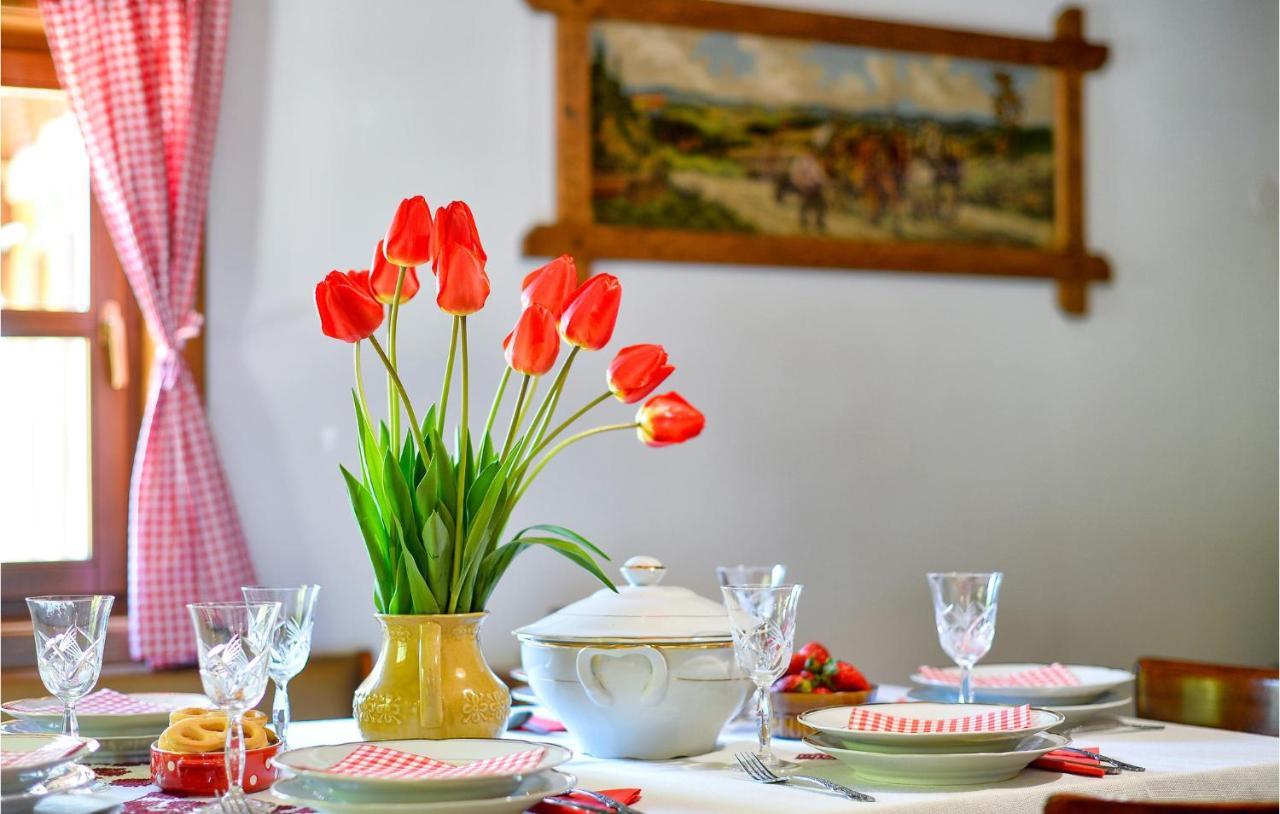 Pet Friendly Home In Varazdin Breg With Jacuzzi Exterior foto