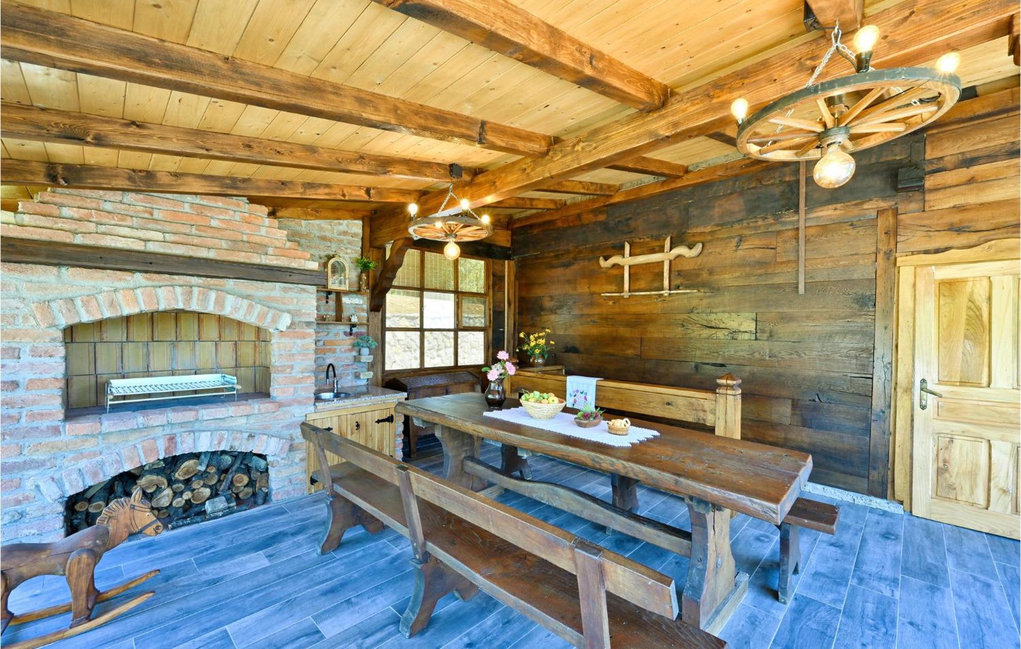 Pet Friendly Home In Varazdin Breg With Jacuzzi Exterior foto